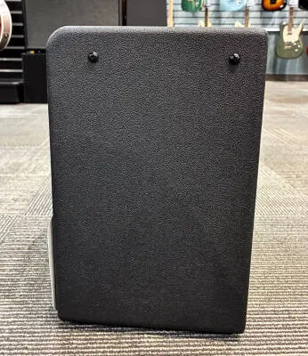 Fender - Mustang LT25 2